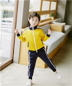 冬季男中小學(xué)生運(yùn)動服裝帶拉鏈（黃）